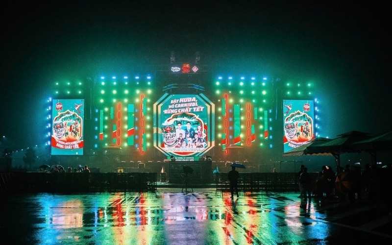 Cuộc Đua Marketing Ngành Bia Countdown 2025 – Cơ Hội Hay ‘Đốt Tiền” Carlsberg Huda tại Huế Countdown 2025