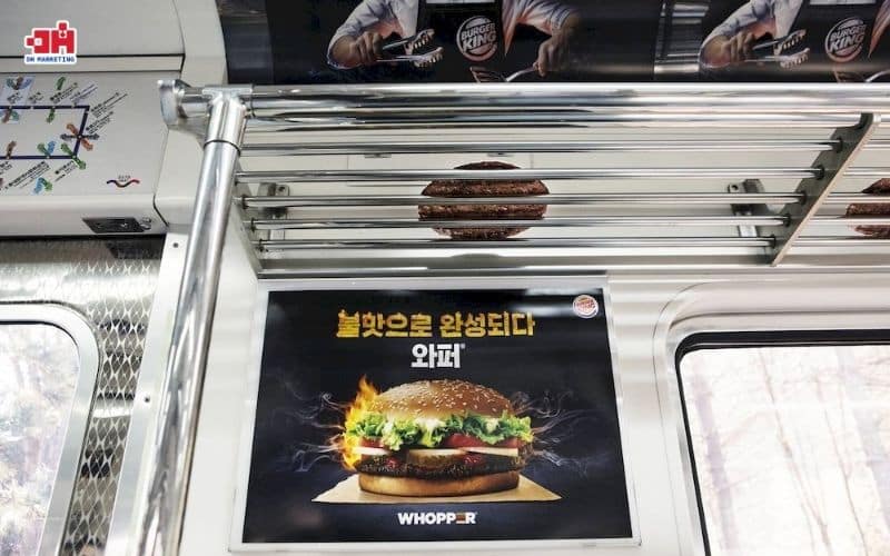 Truyền thông tại Metro: Cách thức quảng cáo tuy cũ mà mới Burger King đánh thức vị giác qua các poster được quảng bá tại ga metro Hàn Quốc